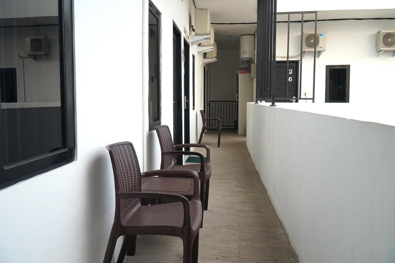 Reddoorz At Sani Guest House Balikpapan Exteriér fotografie