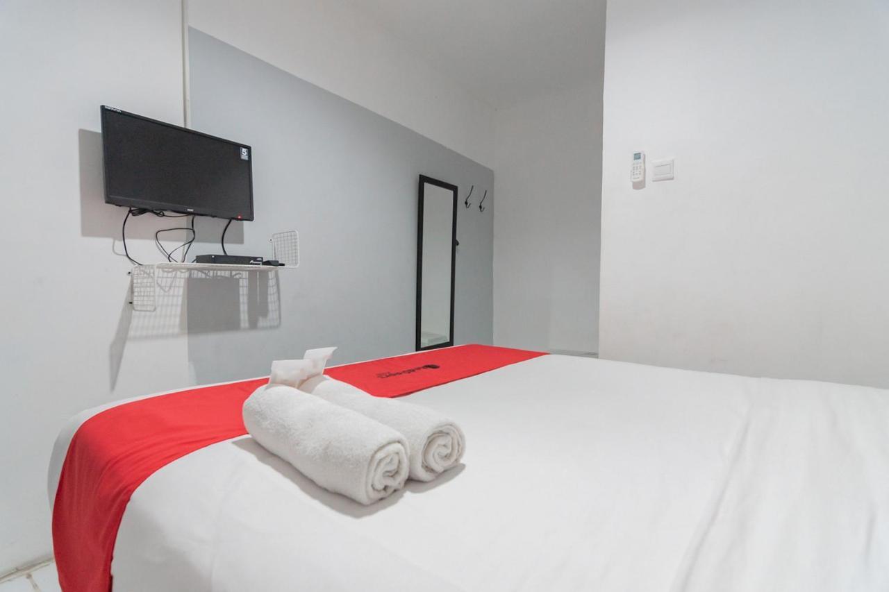 Reddoorz At Sani Guest House Balikpapan Exteriér fotografie