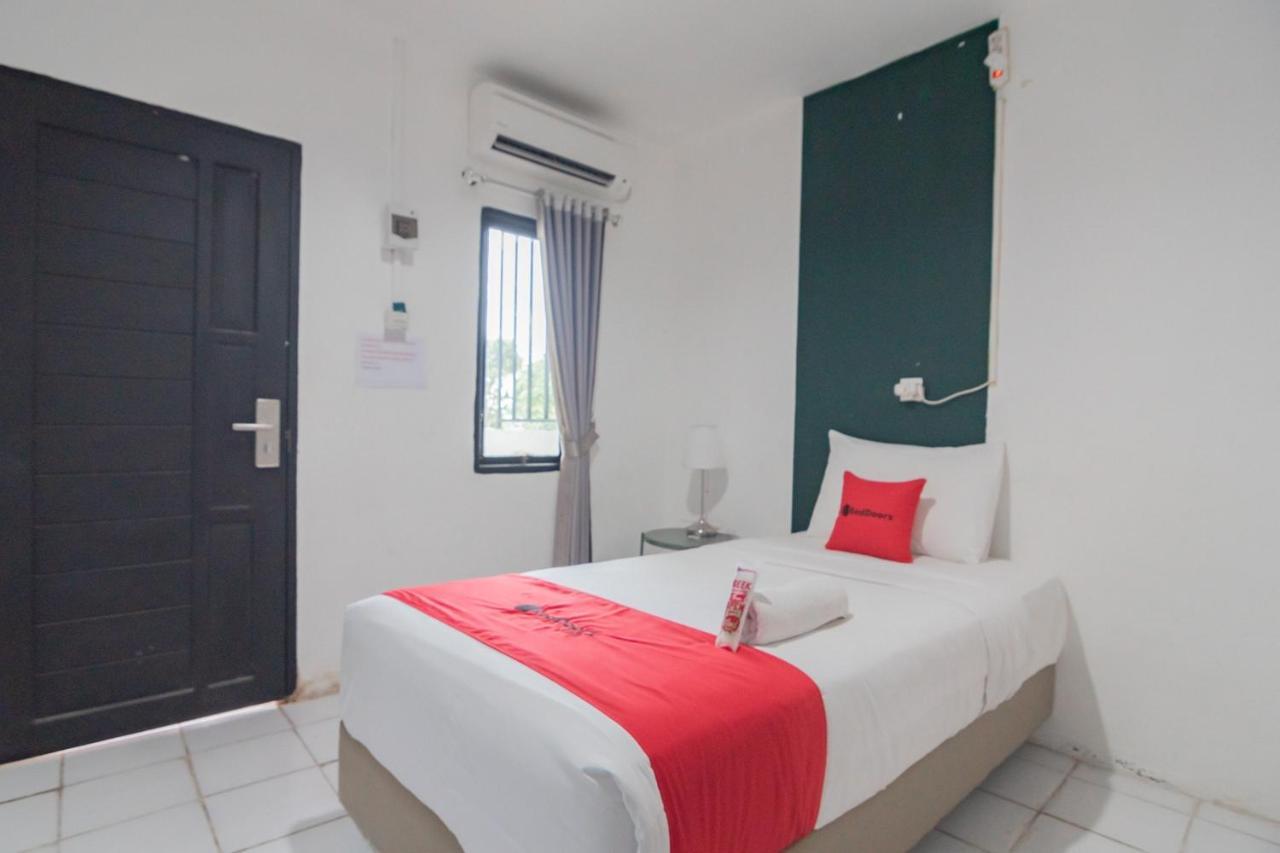 Reddoorz At Sani Guest House Balikpapan Exteriér fotografie