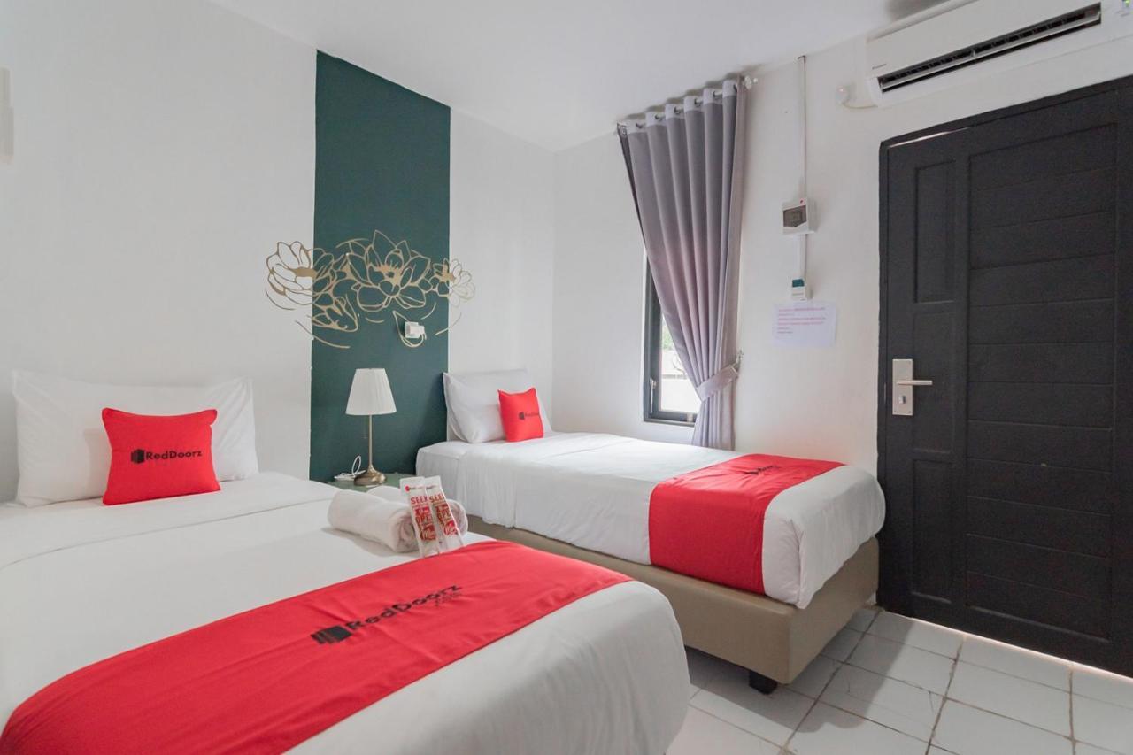 Reddoorz At Sani Guest House Balikpapan Exteriér fotografie
